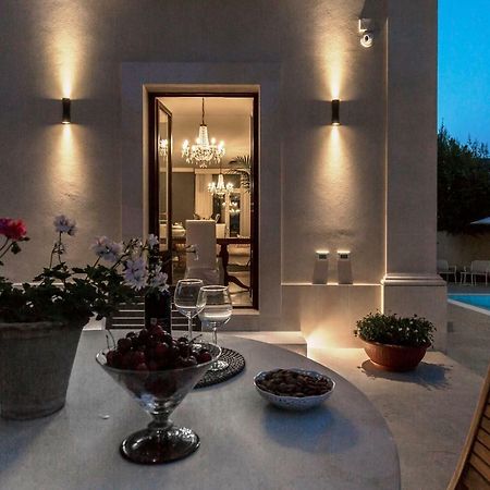 Villa Raphael Avola Exteriér fotografie